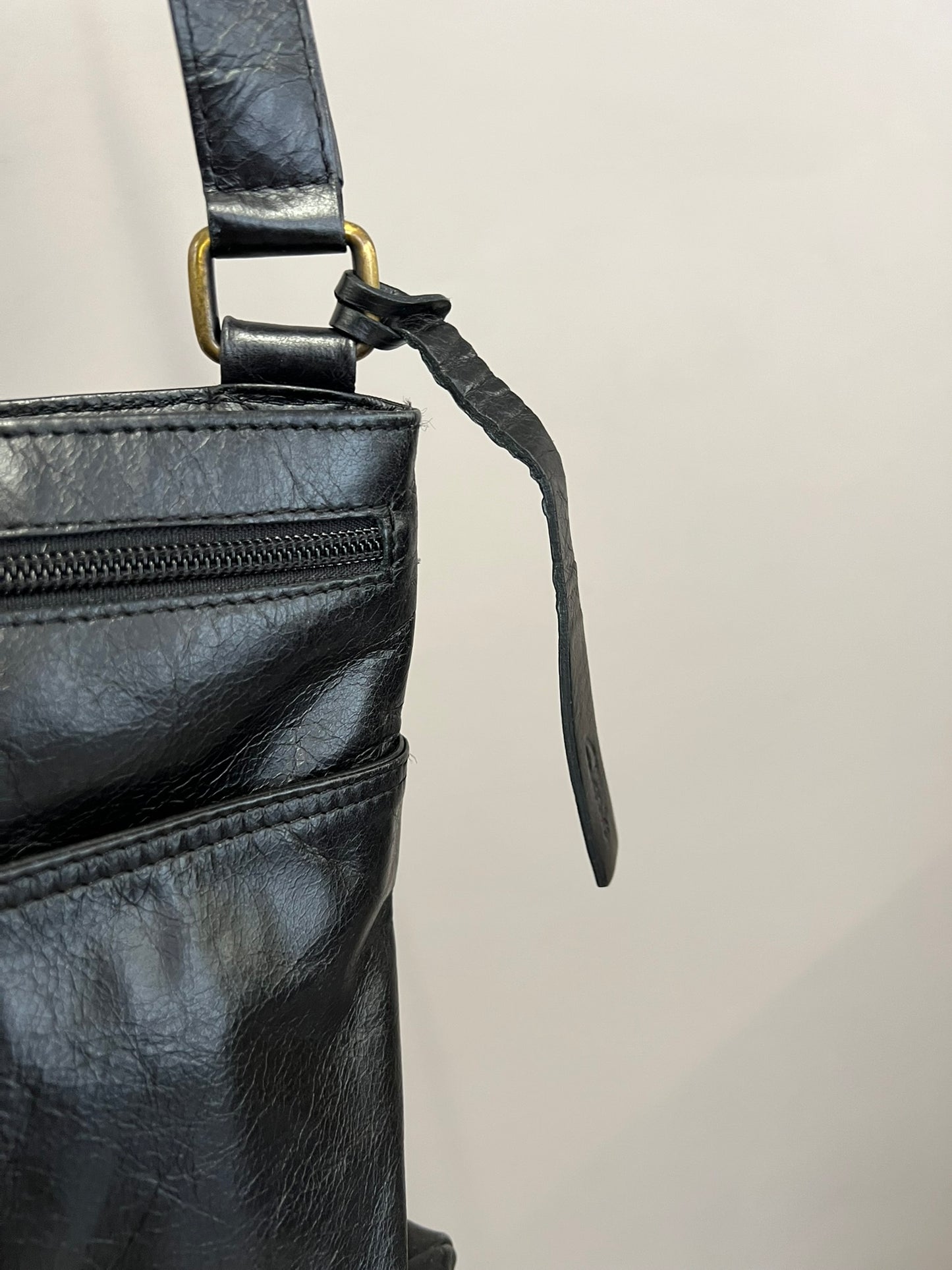 Vintage Black Faux Leather Crossbody Bag Adjustable Buckle Strap