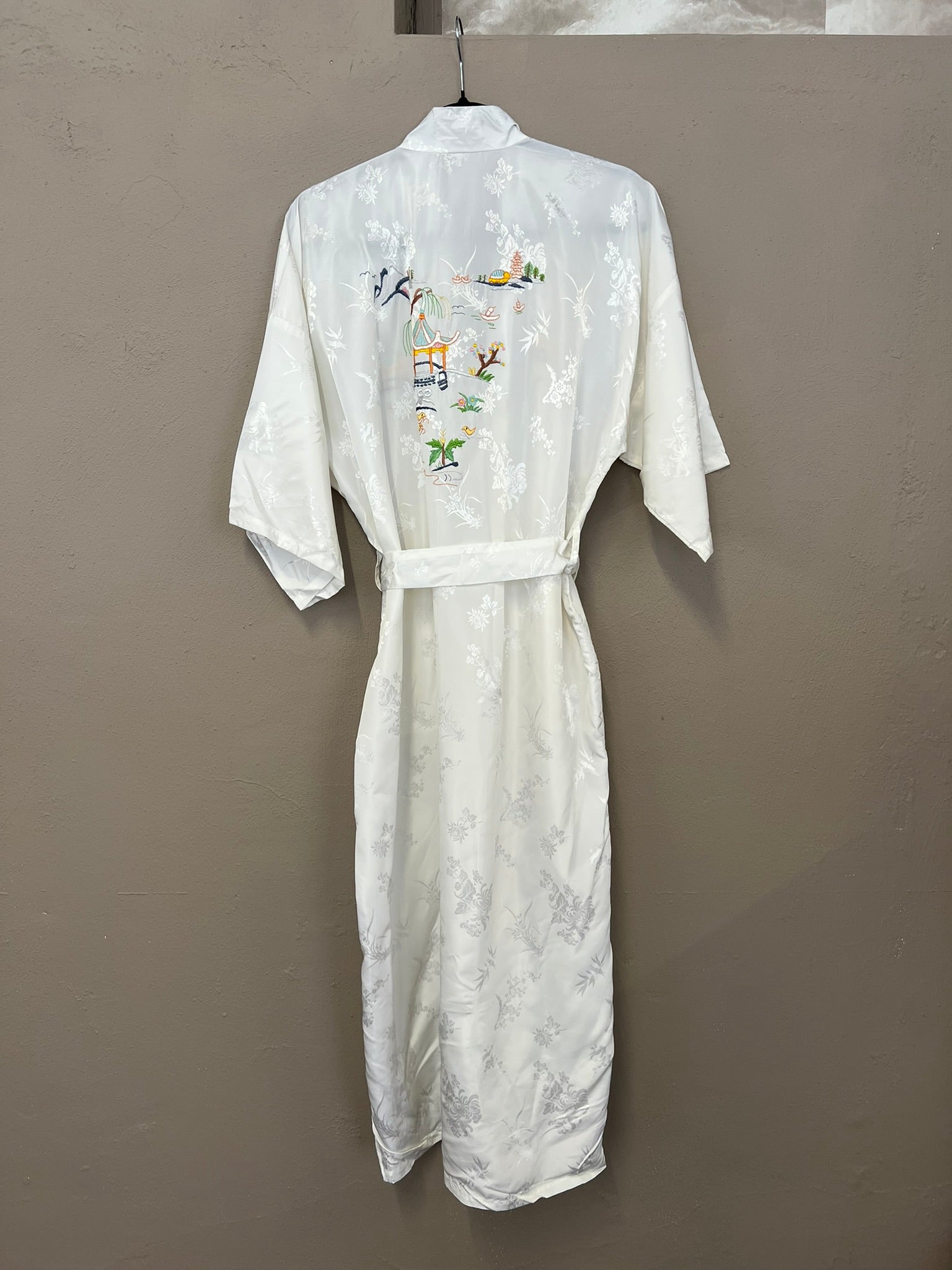 Vintage Kimono White Satin Embroidered Robe Medium