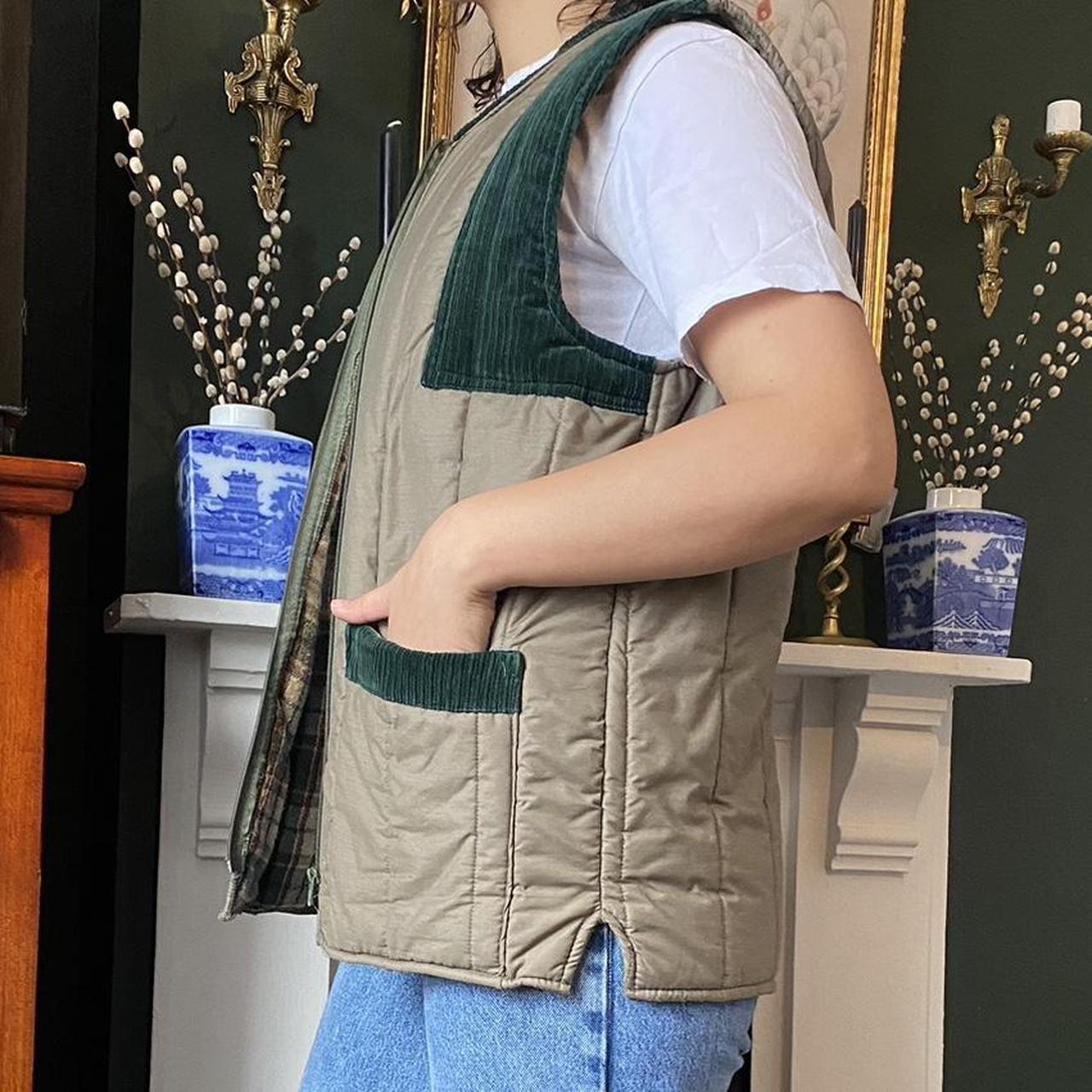 Vintage 80s Quilted Gilet Flannel Lining Padded Body Warmer Khaki with Corduroy Accents with Zipper