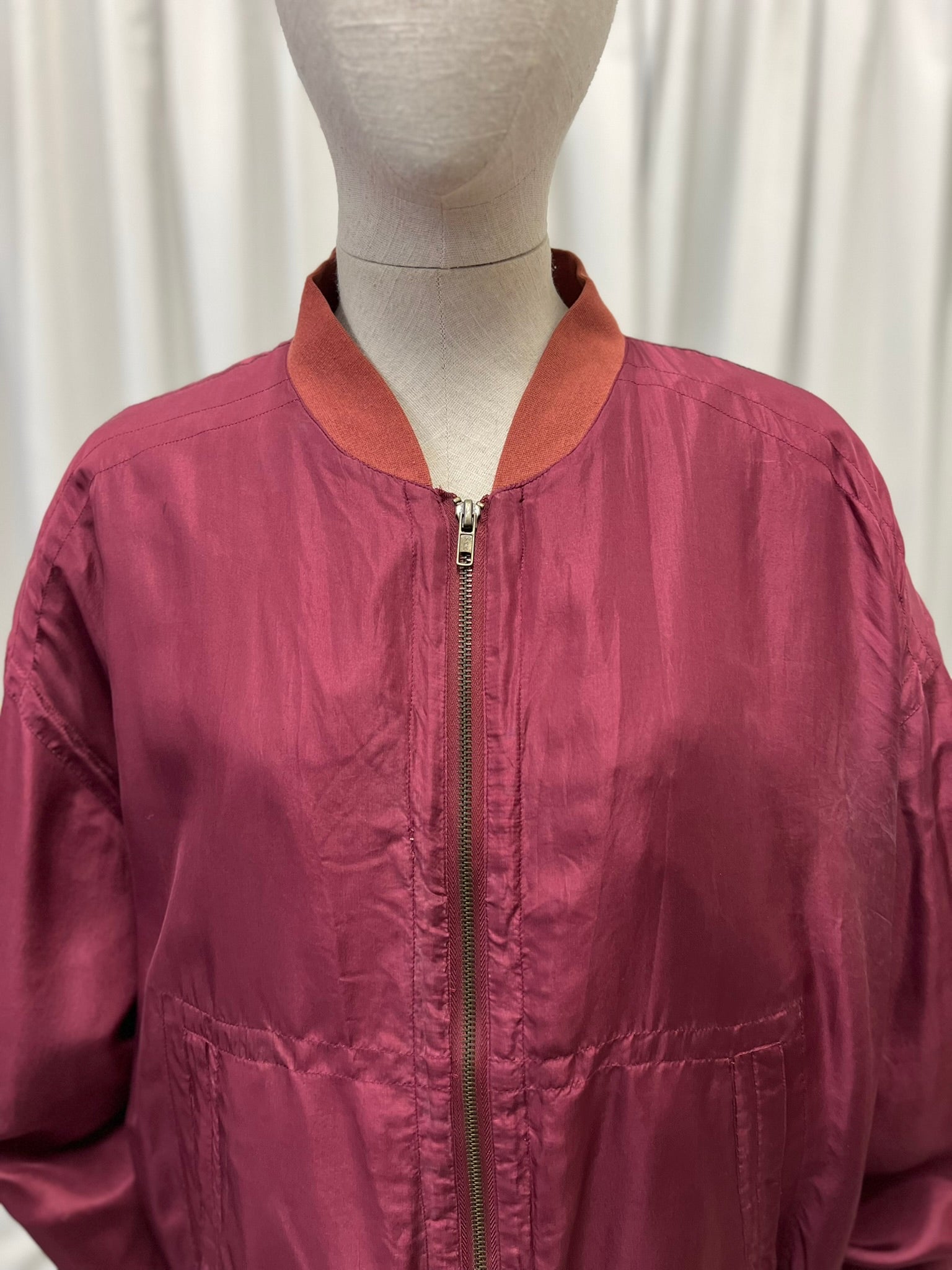 Vintage 1980s Maroon Pure Silk Bomber Jacket 100% Silk Vintage Burgundy Genuine Silk Lightweight Oversized Women's Jacket Size M
