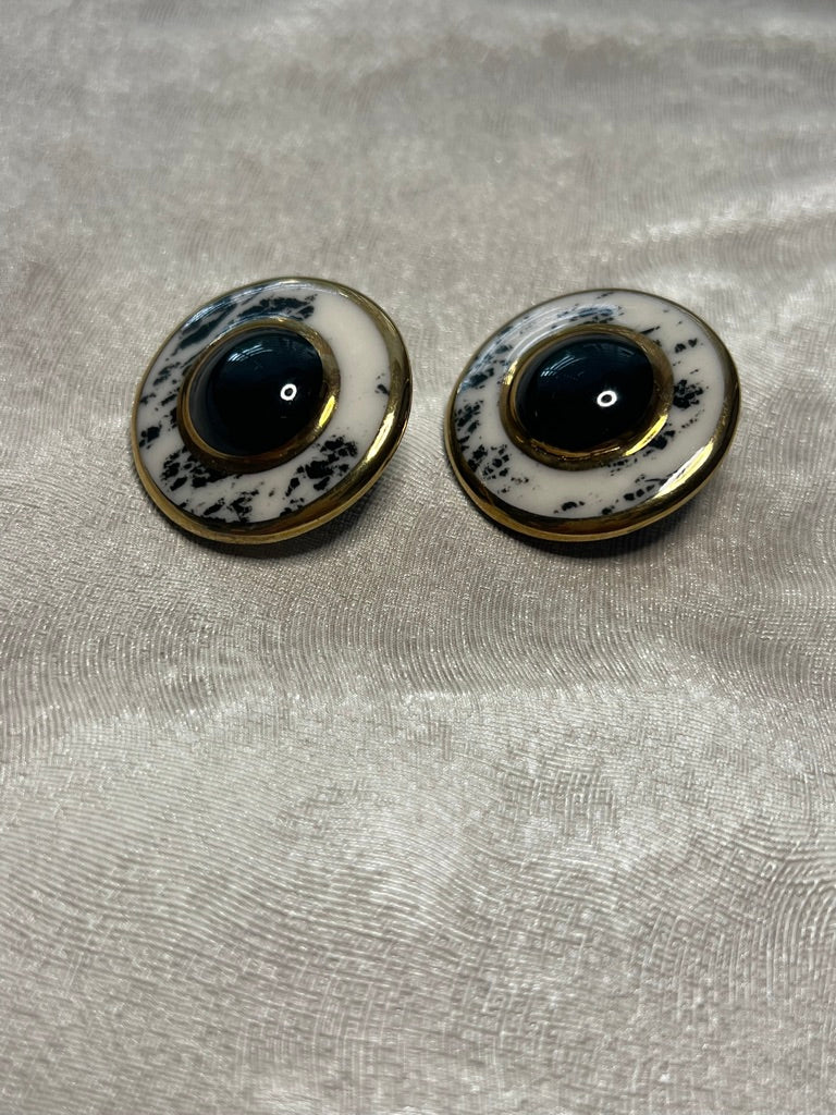 Vintage 80s Clip-On Earrings Round Minimalist Black and White Abstract Enamel