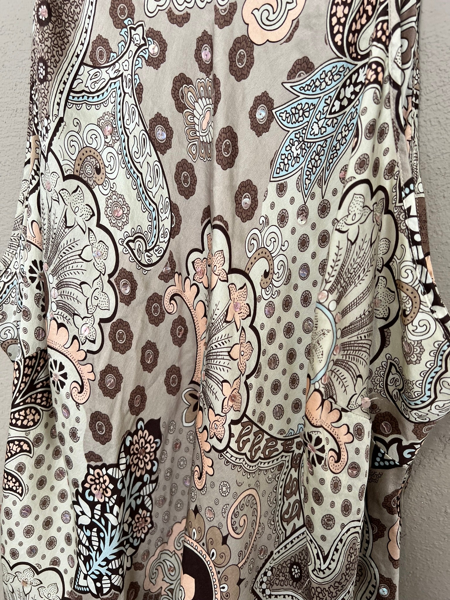 100% Silk Y2K Vintage Top Floral Sequin Sleeveless Top