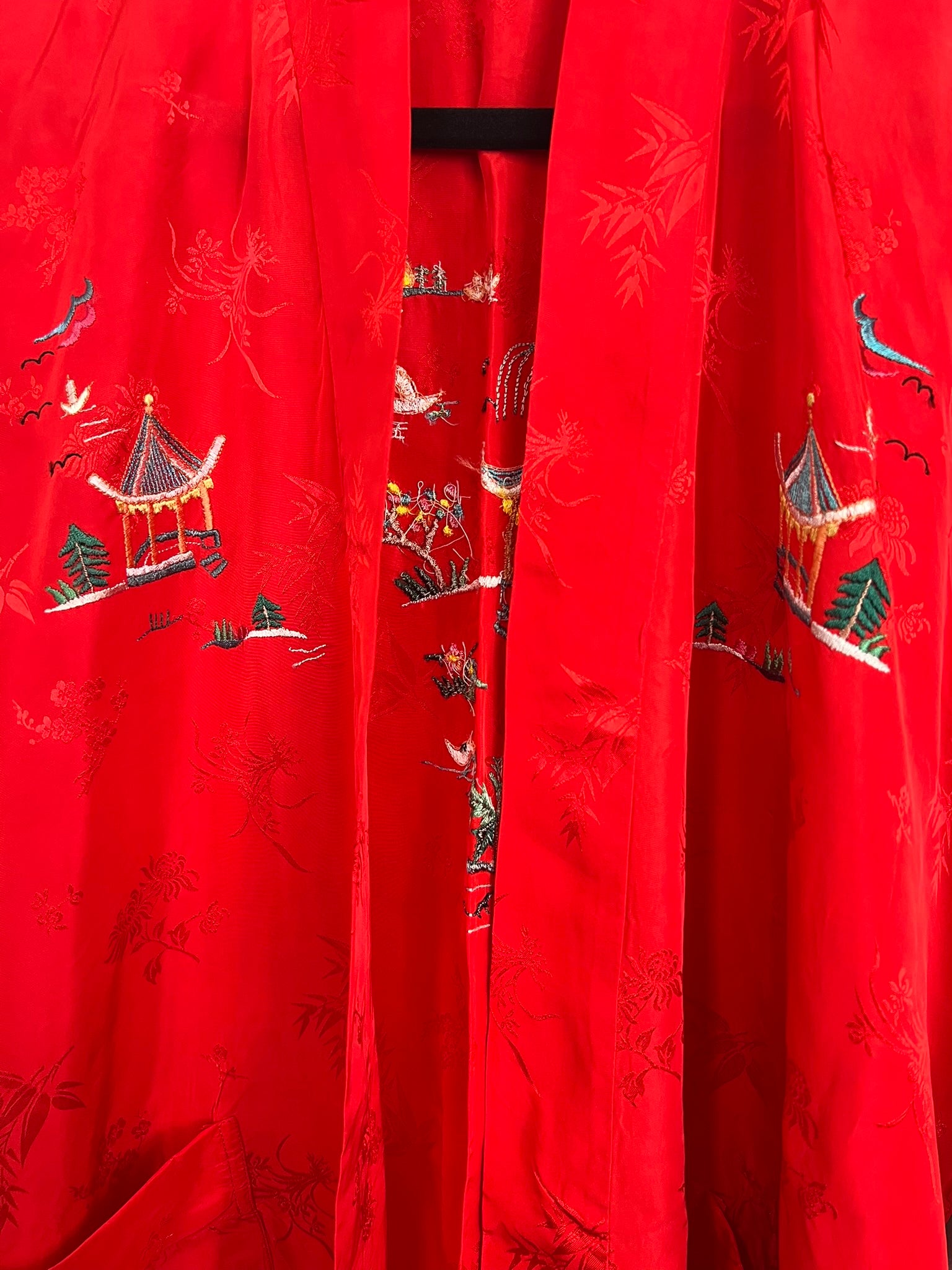 Kimono Robe Vintage 1980s Embroidered Chinese Style Dressing Gown