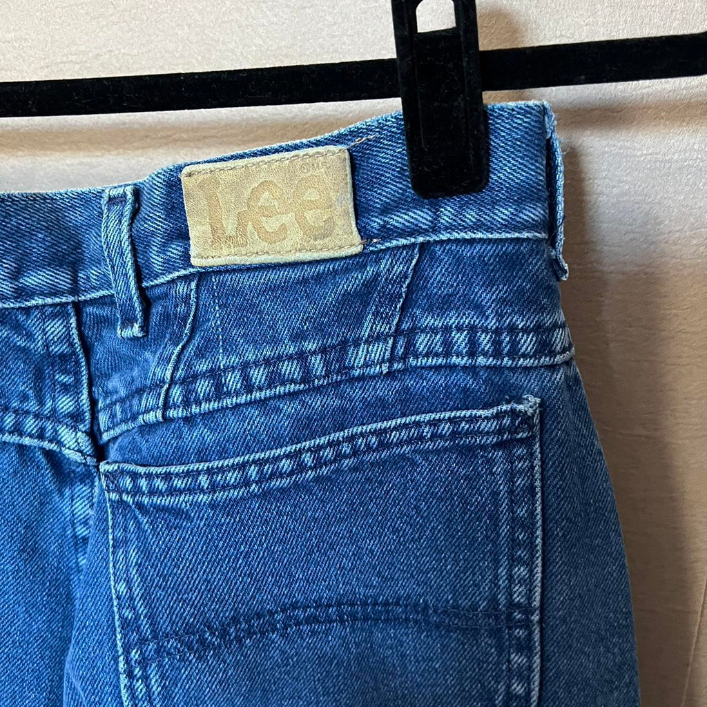 Vintage Lee Jeans Straight Leg High Waist Mid Blue Wash