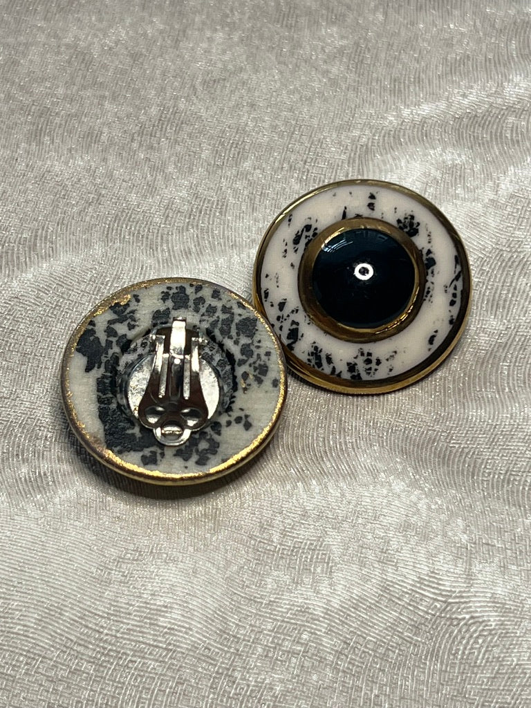 Vintage 80s Clip-On Earrings Round Minimalist Black and White Abstract Enamel