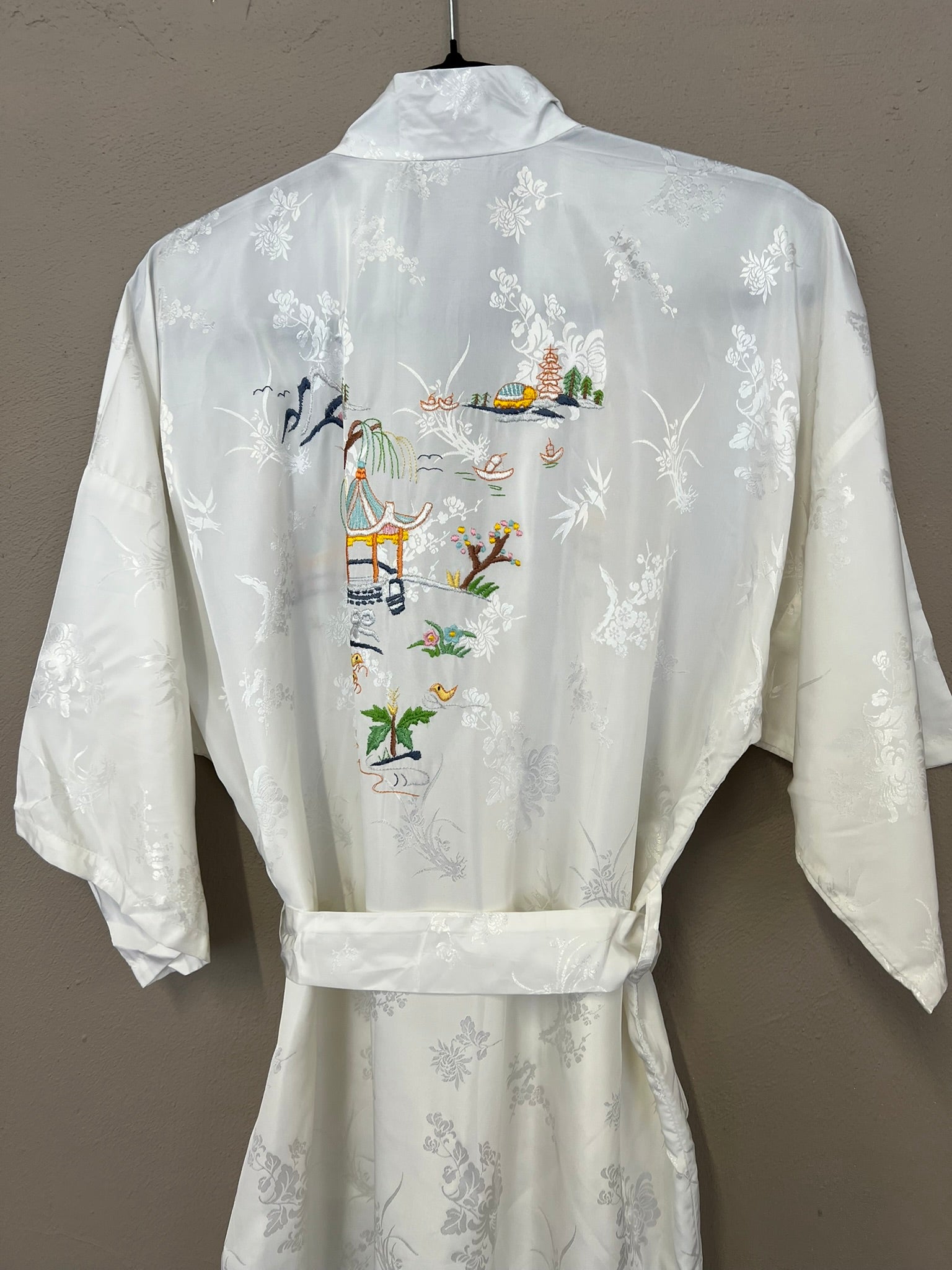 Vintage Kimono White Satin Embroidered Robe Medium